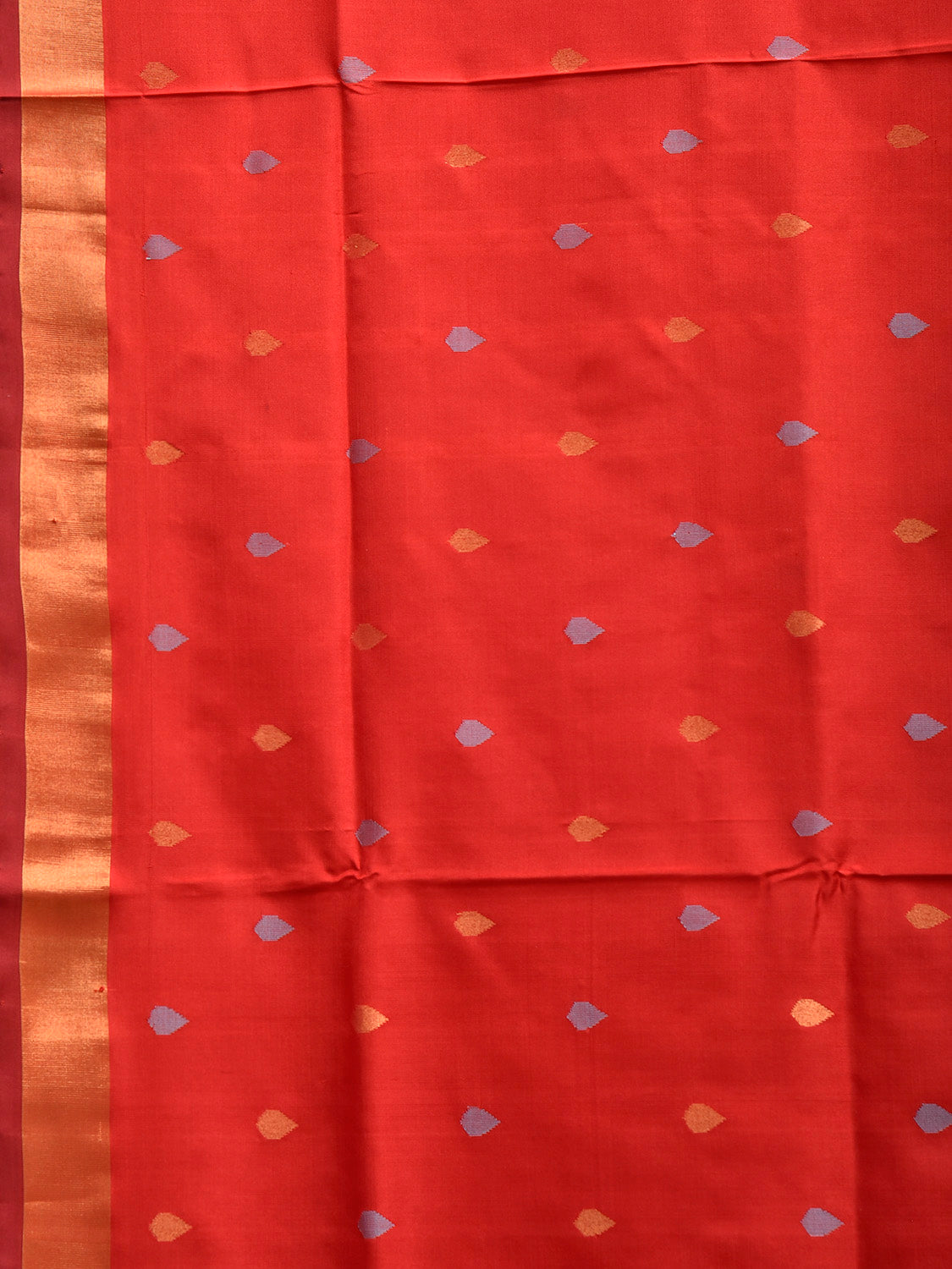 Red Uppada Silk Handloom Saree with Floral and Animals Pallu Design u2475