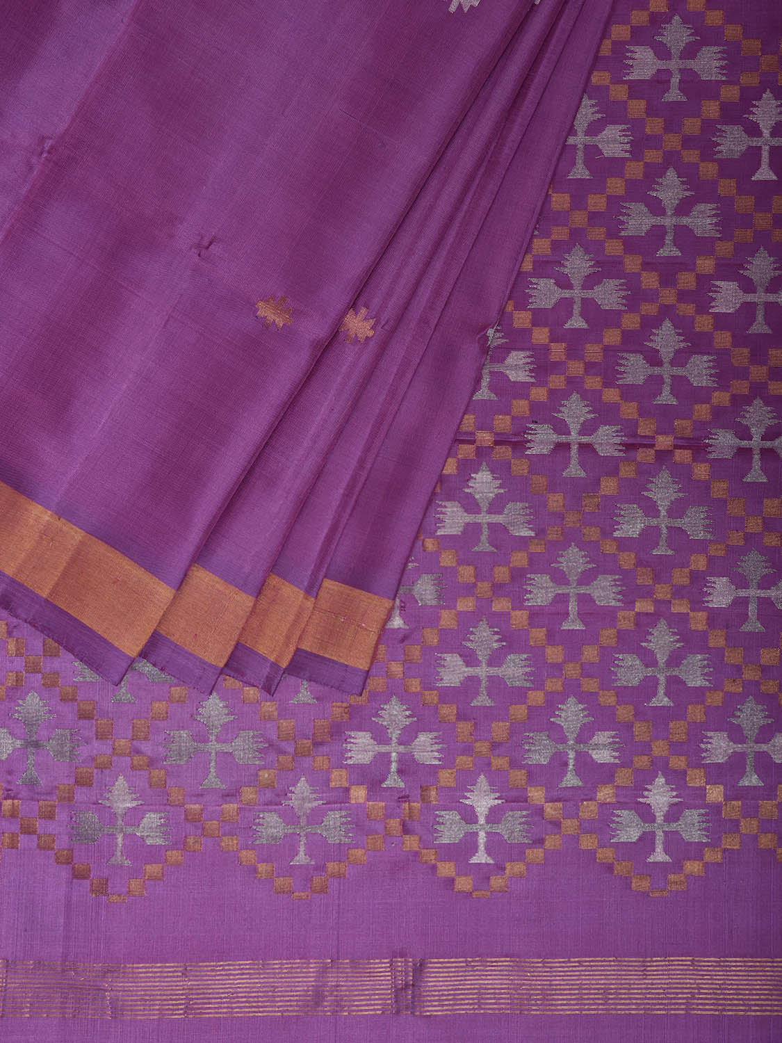 Magenta Uppada Silk Handloom Saree with Jamdani Pallu Design u2481