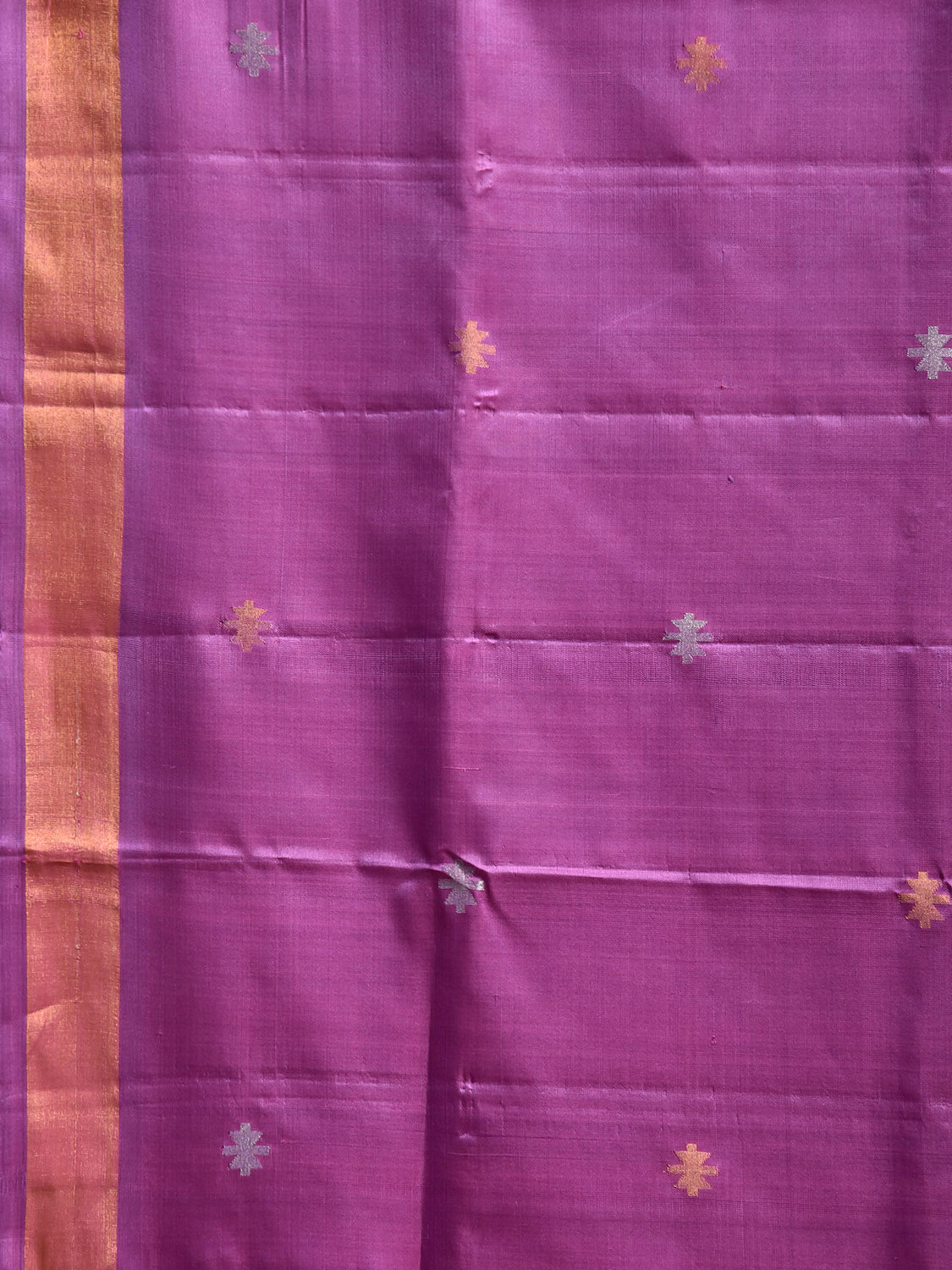 Magenta Uppada Silk Handloom Saree with Jamdani Pallu Design u2481
