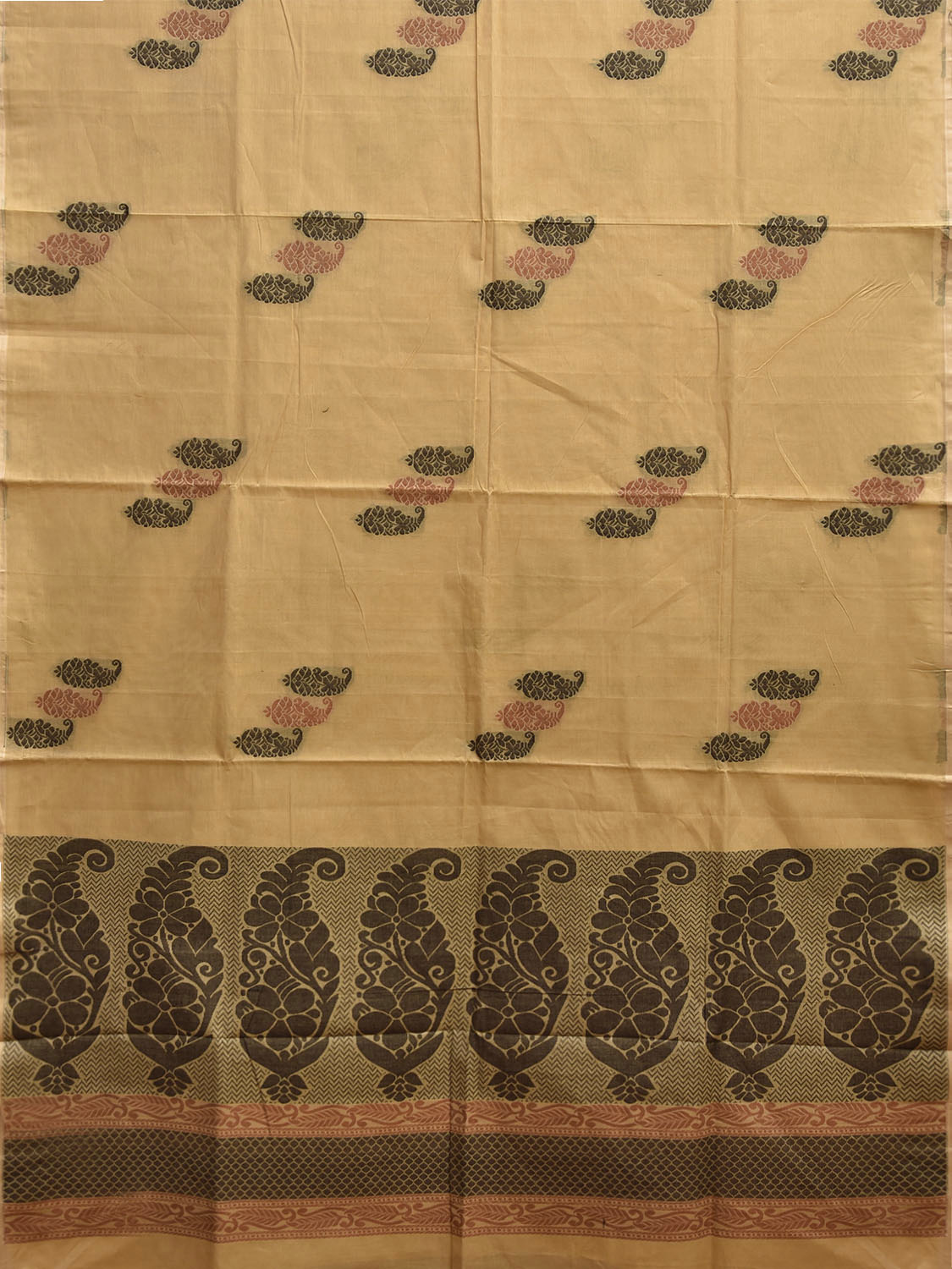 Cream Venkatagiri Cotton Saree with Mango Buta and Pallu Design v0268