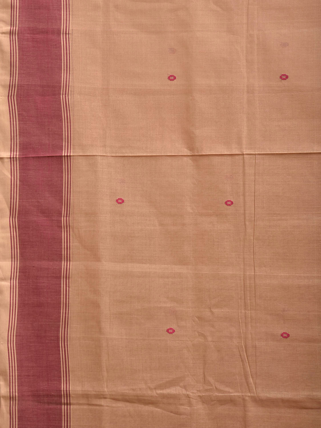 Cream and Maroon Venkatagiri Cotton Handloom Saree with Contrast Pallu Design v0274
