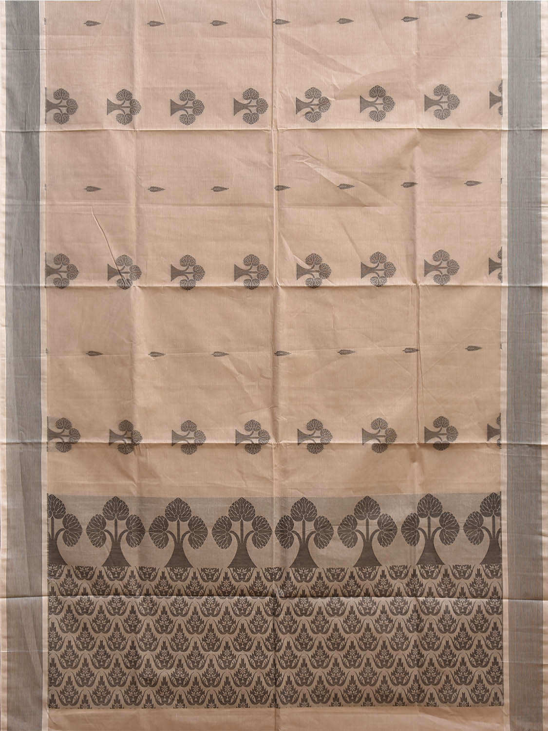 Cream Venkatagiri Cotton Saree with Tree Buta and Pallu Design v0294