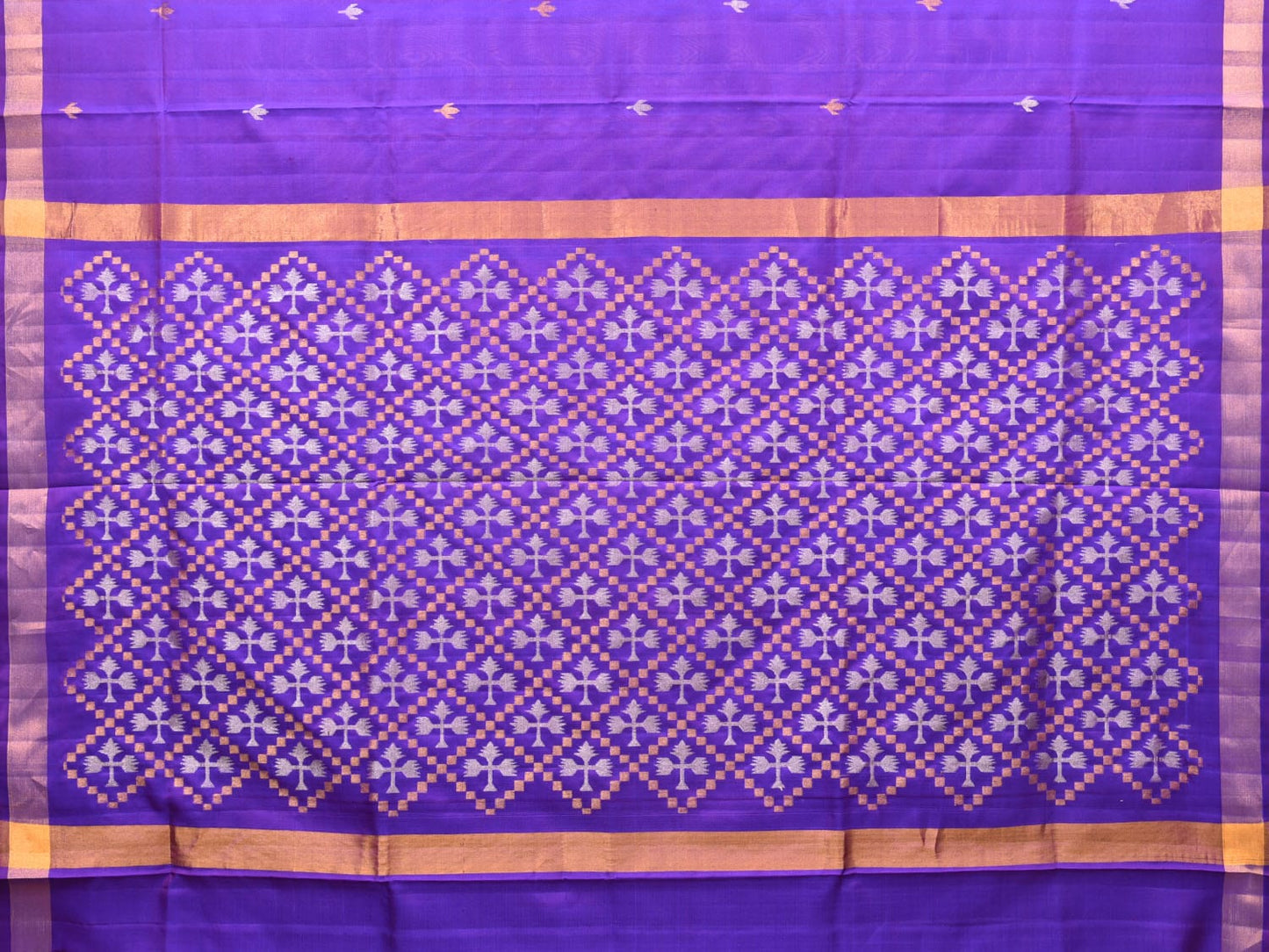 Violet Uppada Silk Handloom Saree with Jamdani Pallu Design u2008