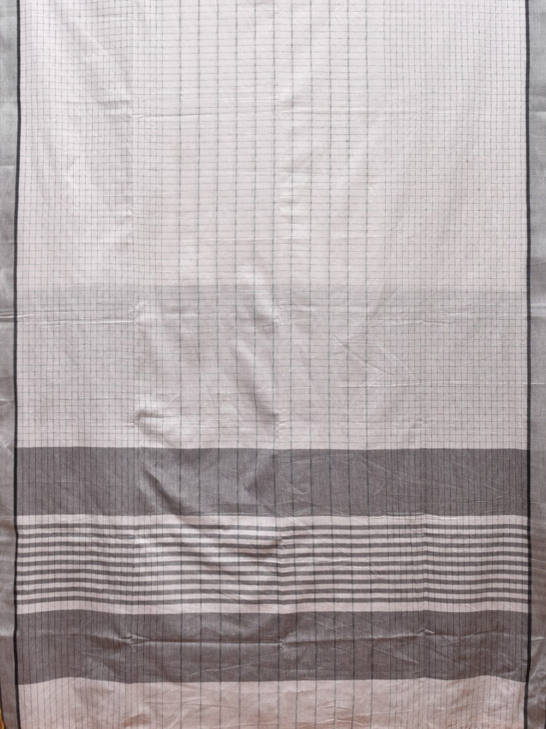 White and Black Kanchipuram Cotton Handloom Saree with Checks Design k0577
