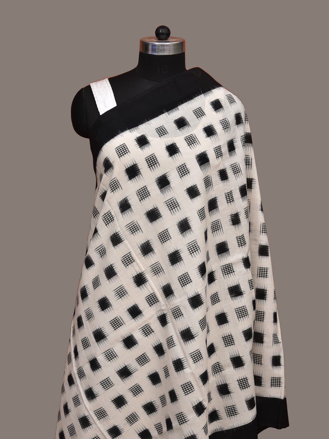 White and Black Pochampally Ikat Cotton Handloom Dupatta with Checks Design ds3293