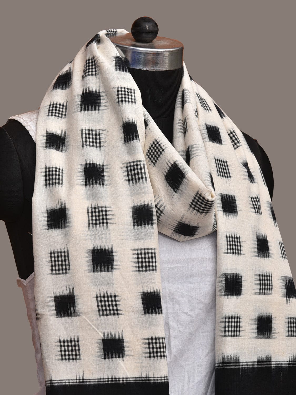 White and Black Pochampally Ikat Cotton Handloom Dupatta with Checks Design ds3293
