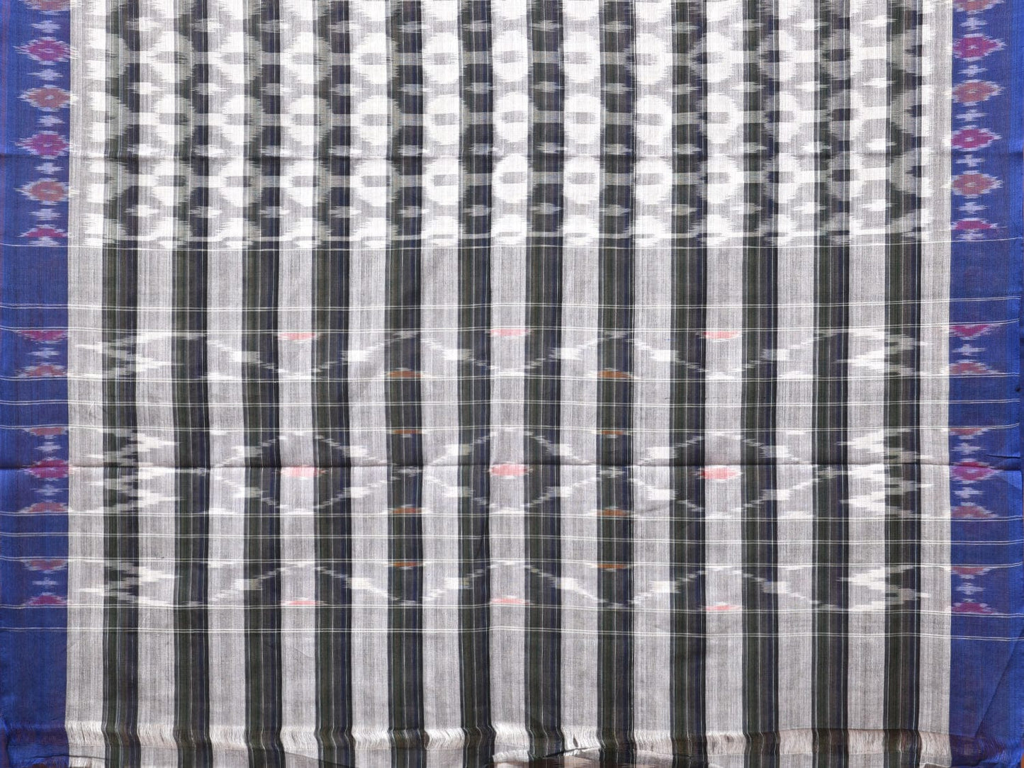 White and Black Pochampally Ikat Cotton Handloom Saree with Strips Design No Blouse i0798