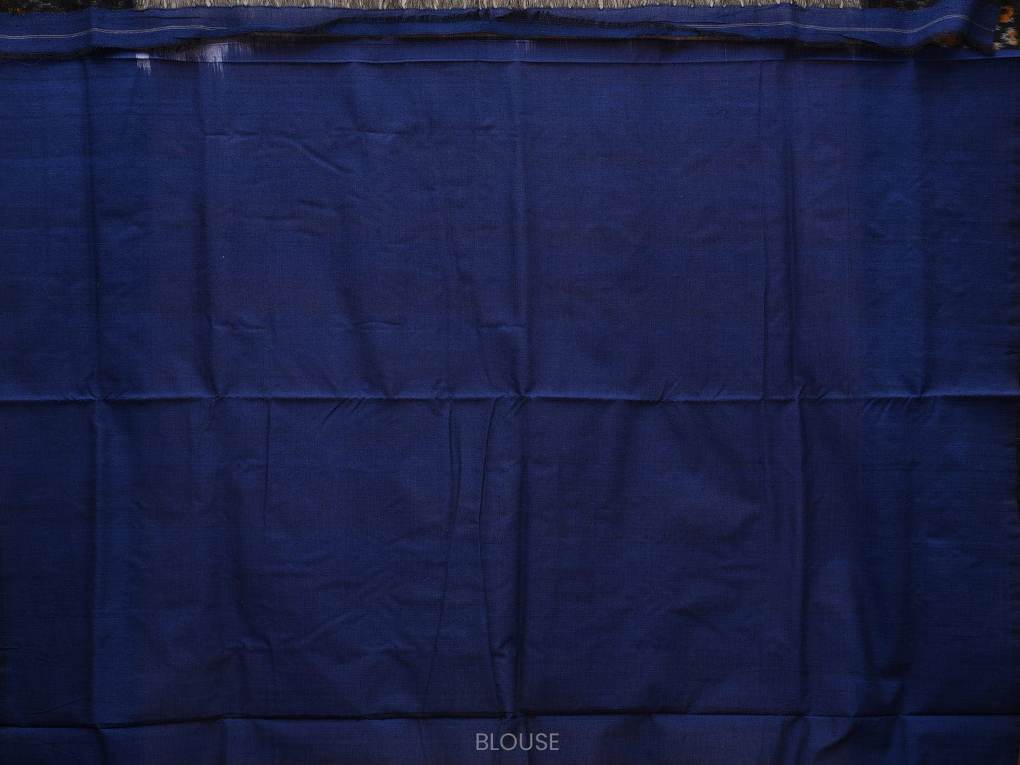 White and Blue Pochampally Ikat Cotton Handloom Saree with Border Design i0696