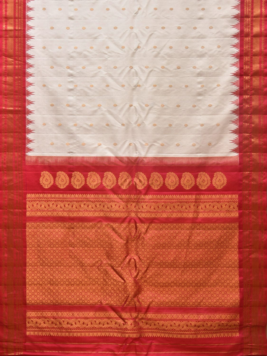 White and Pink Gadwal Silk Handloom Saree with Mango Pallu and Border Design g0341