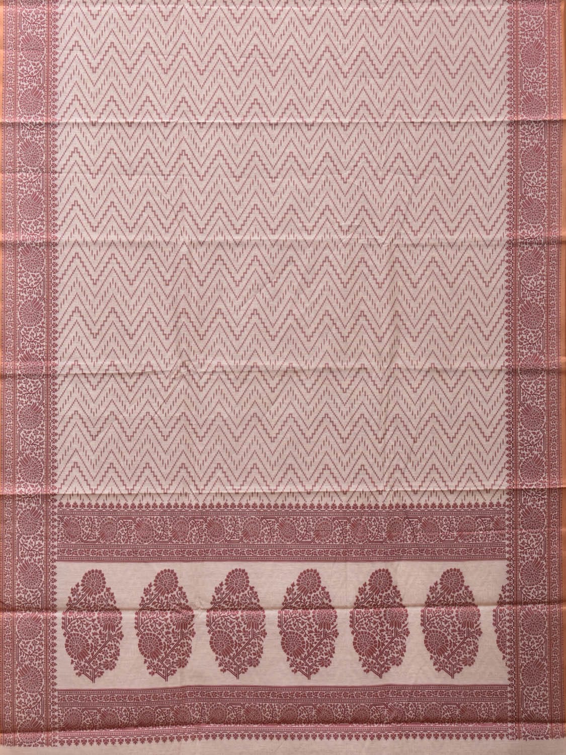 White and Red Cut Work Sico Cotton Saree with Zig-Zag and Border Design o0414