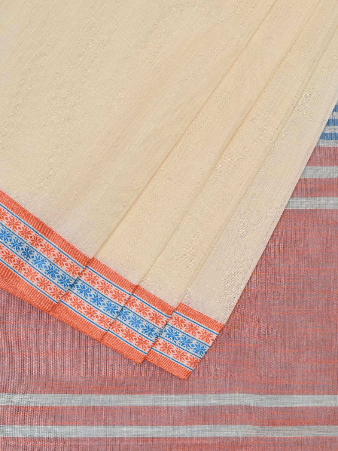 White and Red Kanchipuram Cotton Handloom Plain Saree with Strips Pallu Design k0589