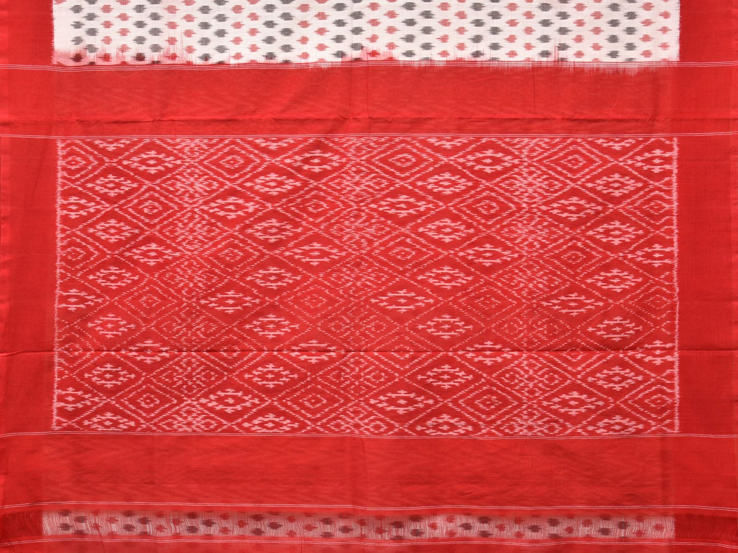 White and Red Pochampally Ikat Cotton Handloom Saree with All Over Design i0792