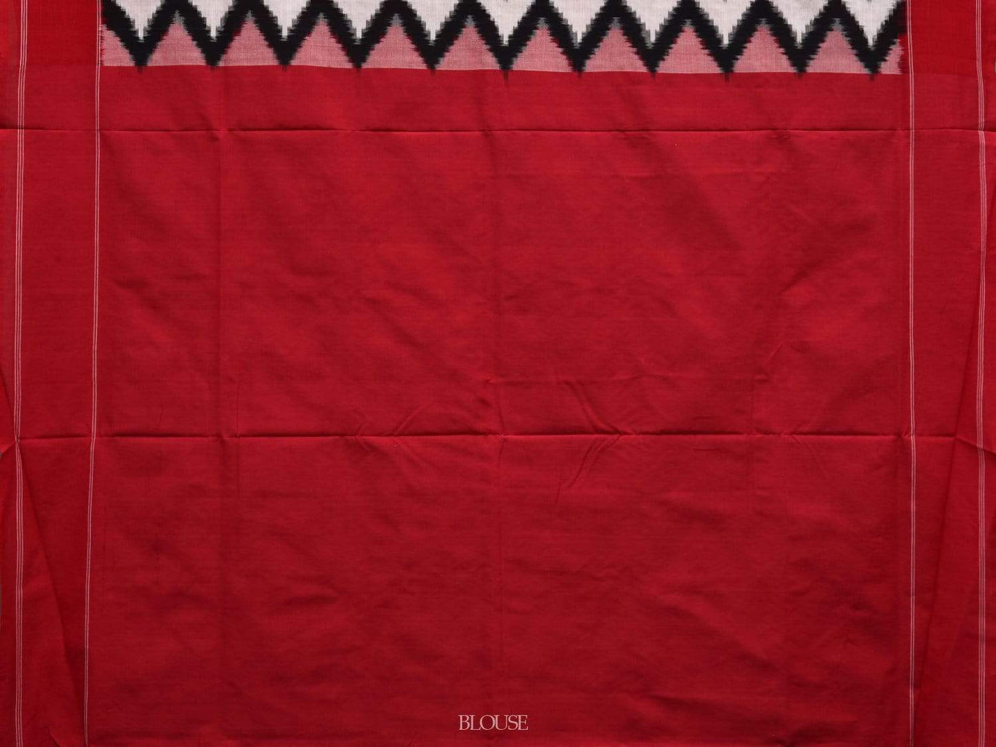 White and Red Pochampally Ikat Cotton Handloom Saree with Zig-Zag Design i0604