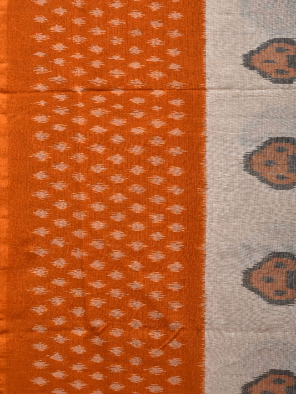 White and Yellow Pochampally Ikat Cotton Handloom Saree with Body Buta Design i0690