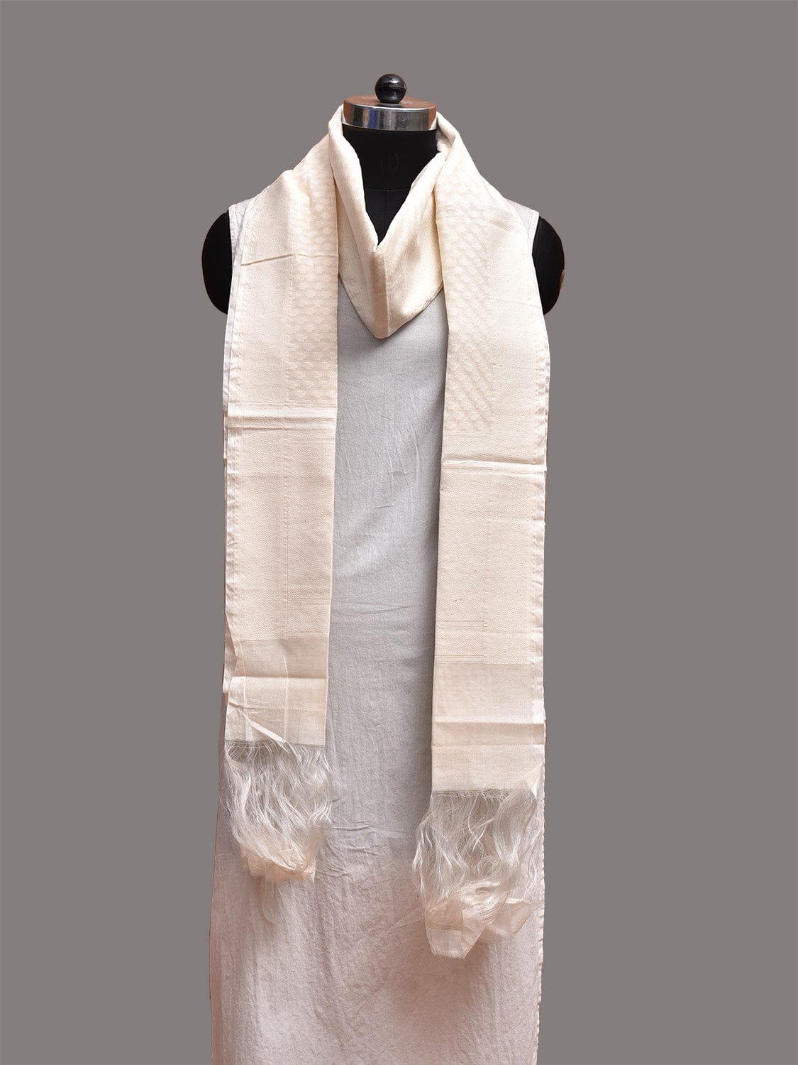 White Banaras Cotton Silk Dupatta with Buta and Border Design ds3740