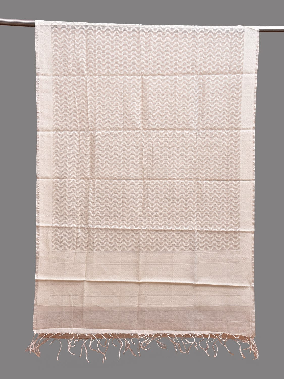 White Banaras Cut Work Cotton Silk Dupatta with Waves Design ds3732