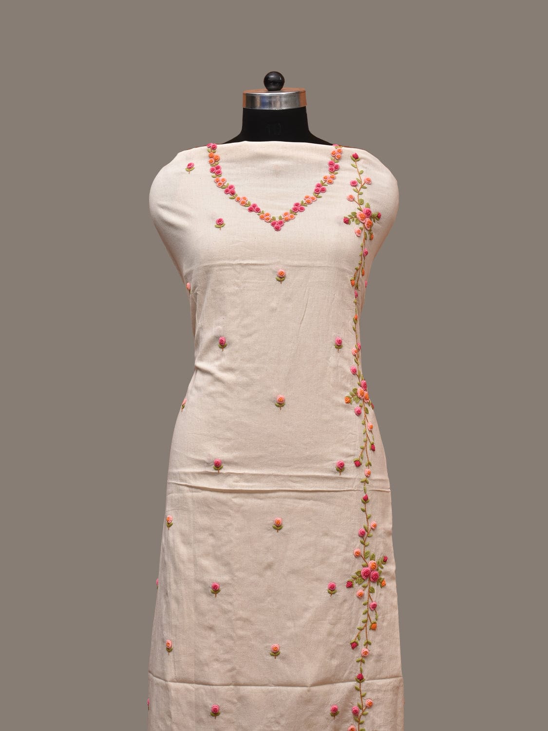 White Hand Embroidary Cotton Kurta with Floral Work Design f0234