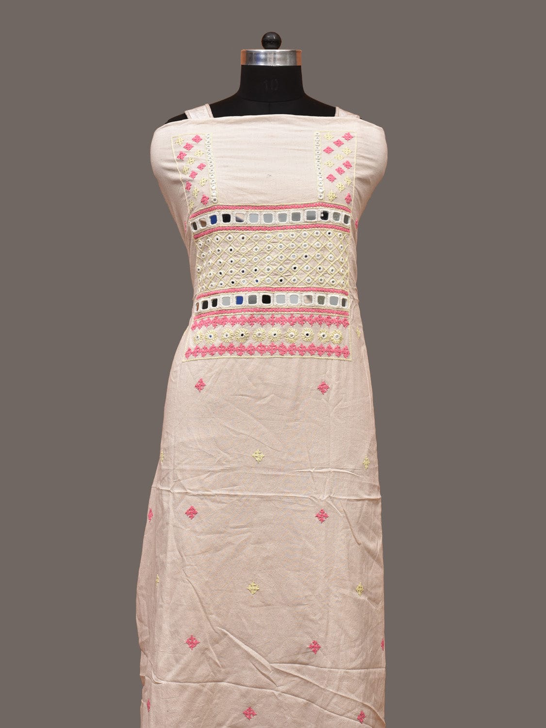 White Hand Embroidary Cotton Kurta with Mirror Work Design f0220