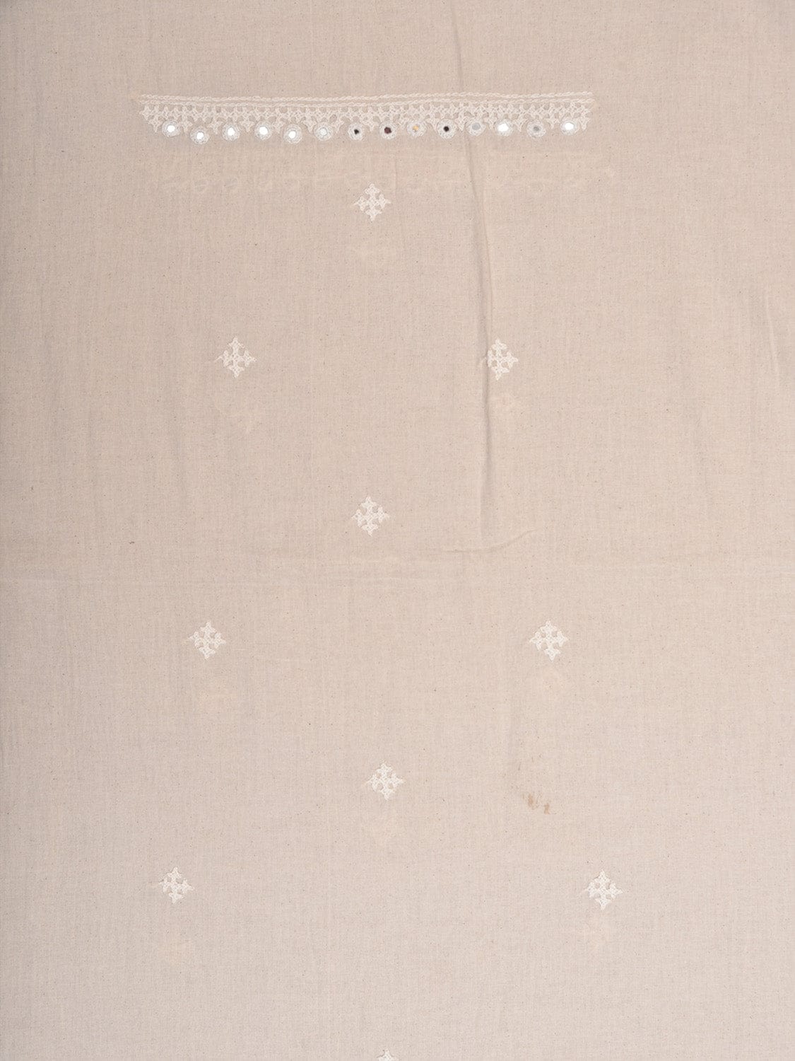 White Hand Embroidary Cotton Kurta with Mirror Work Design f0229