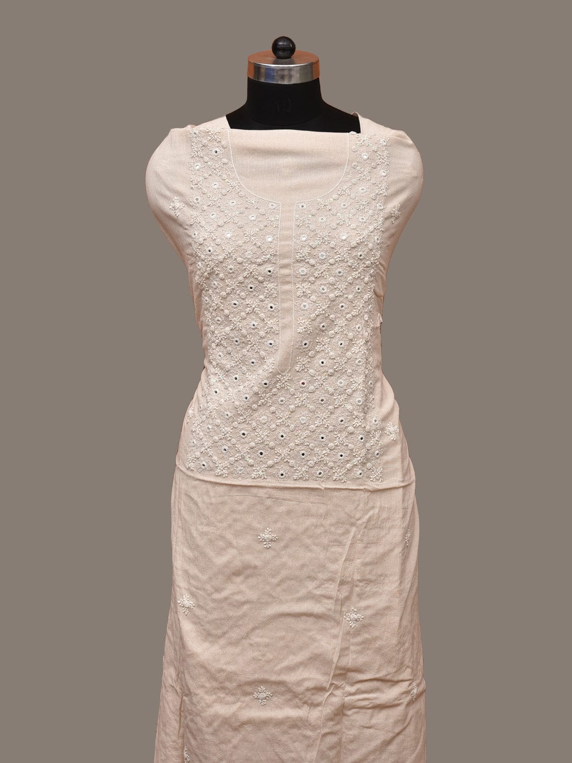 White Hand Embroidary Cotton Kurta with Mirror Work Design f0236
