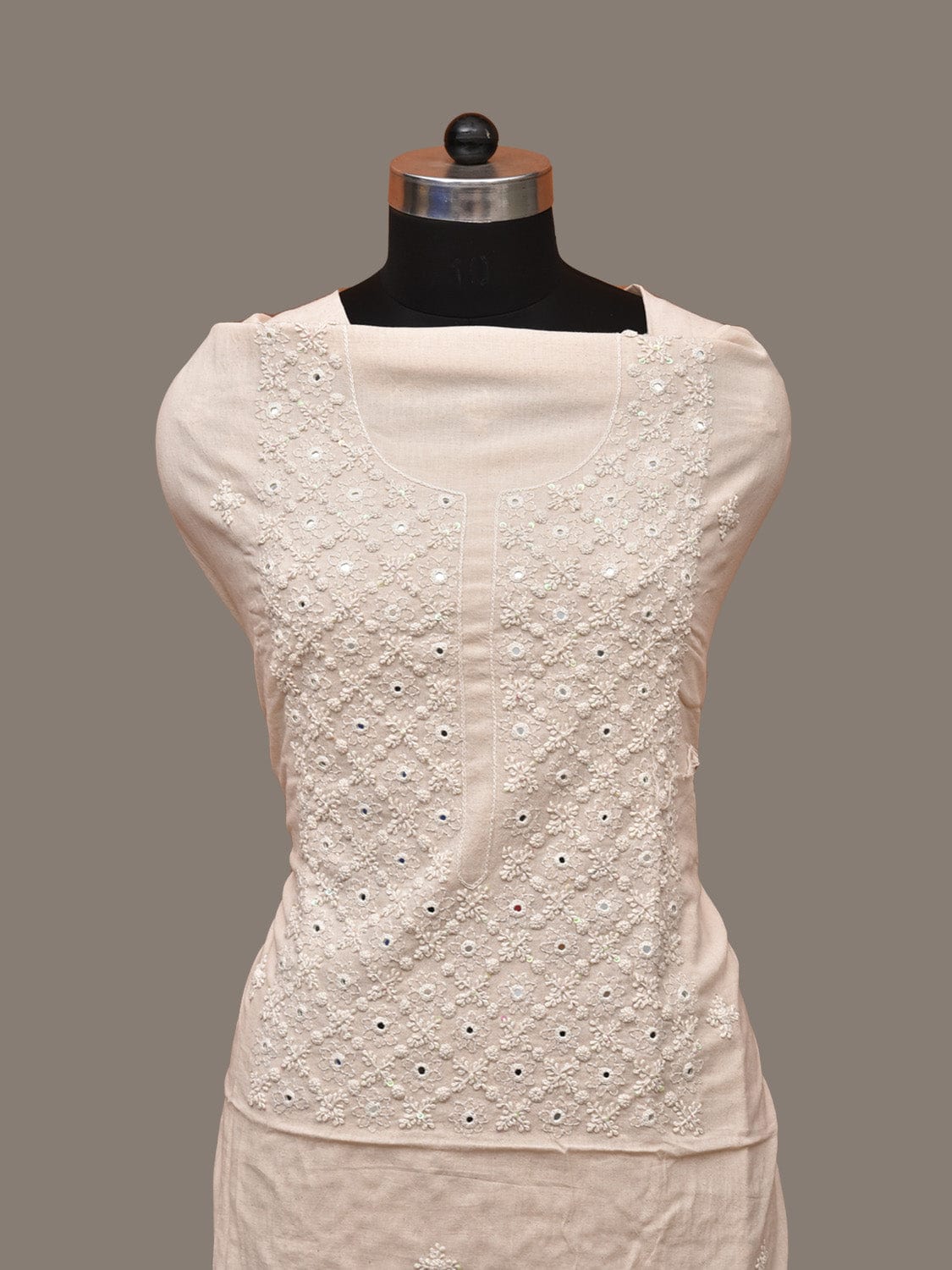 White Hand Embroidary Cotton Kurta with Mirror Work Design f0236