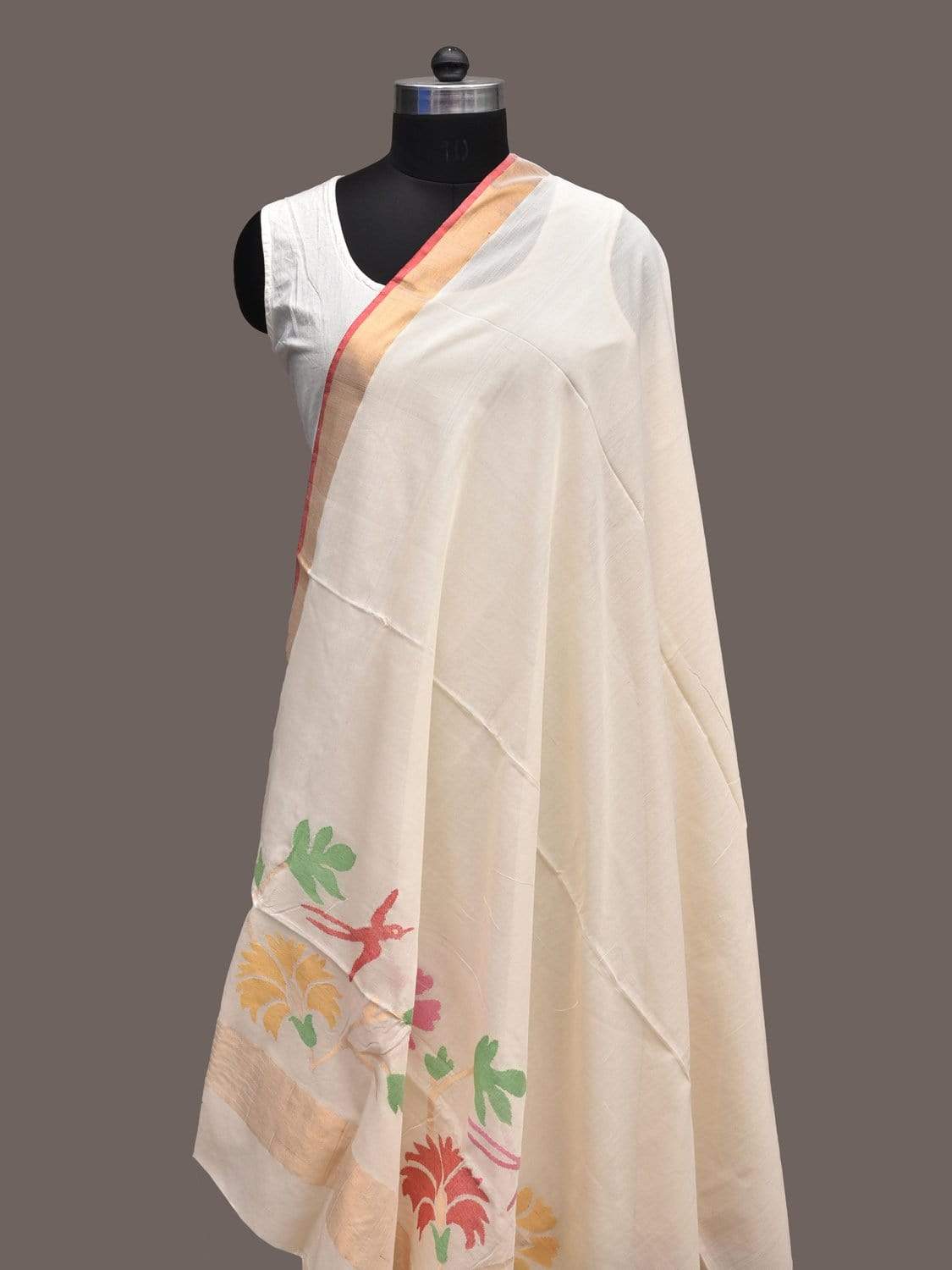 White Khadi Cotton Handloom Dupatta with Flowers Design ds2252