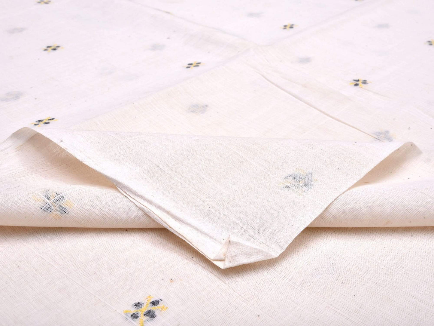 White Khadi Cotton Handloom Fabric With Jamdani Buta Without Border F0034