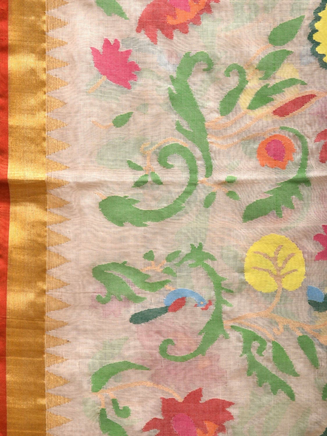 White Khadi Cotton Handloom Saree with All Over Design kh0535