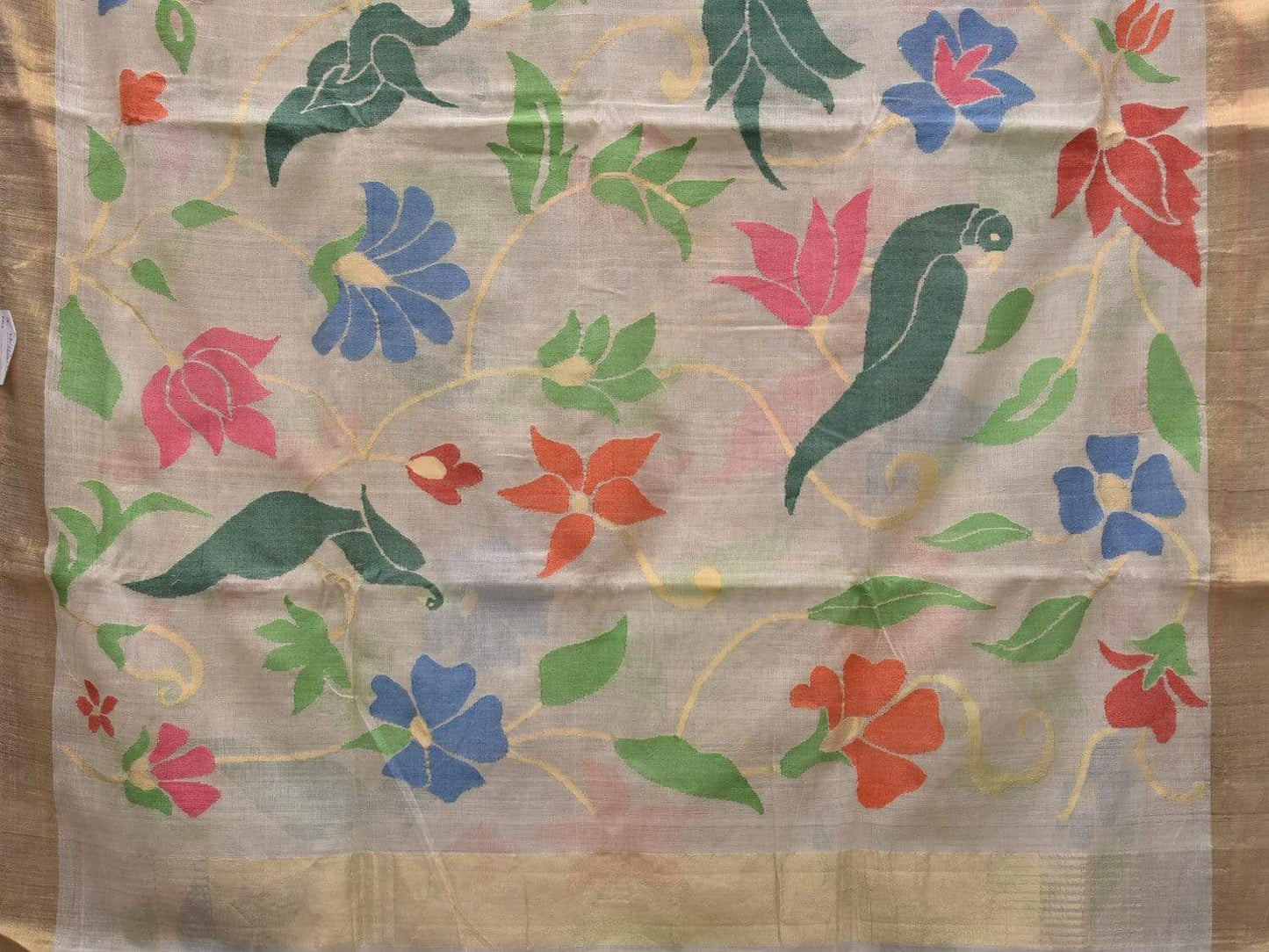 White Khadi Cotton Handloom Saree with All Over Flowers and Paoort Design kh0518