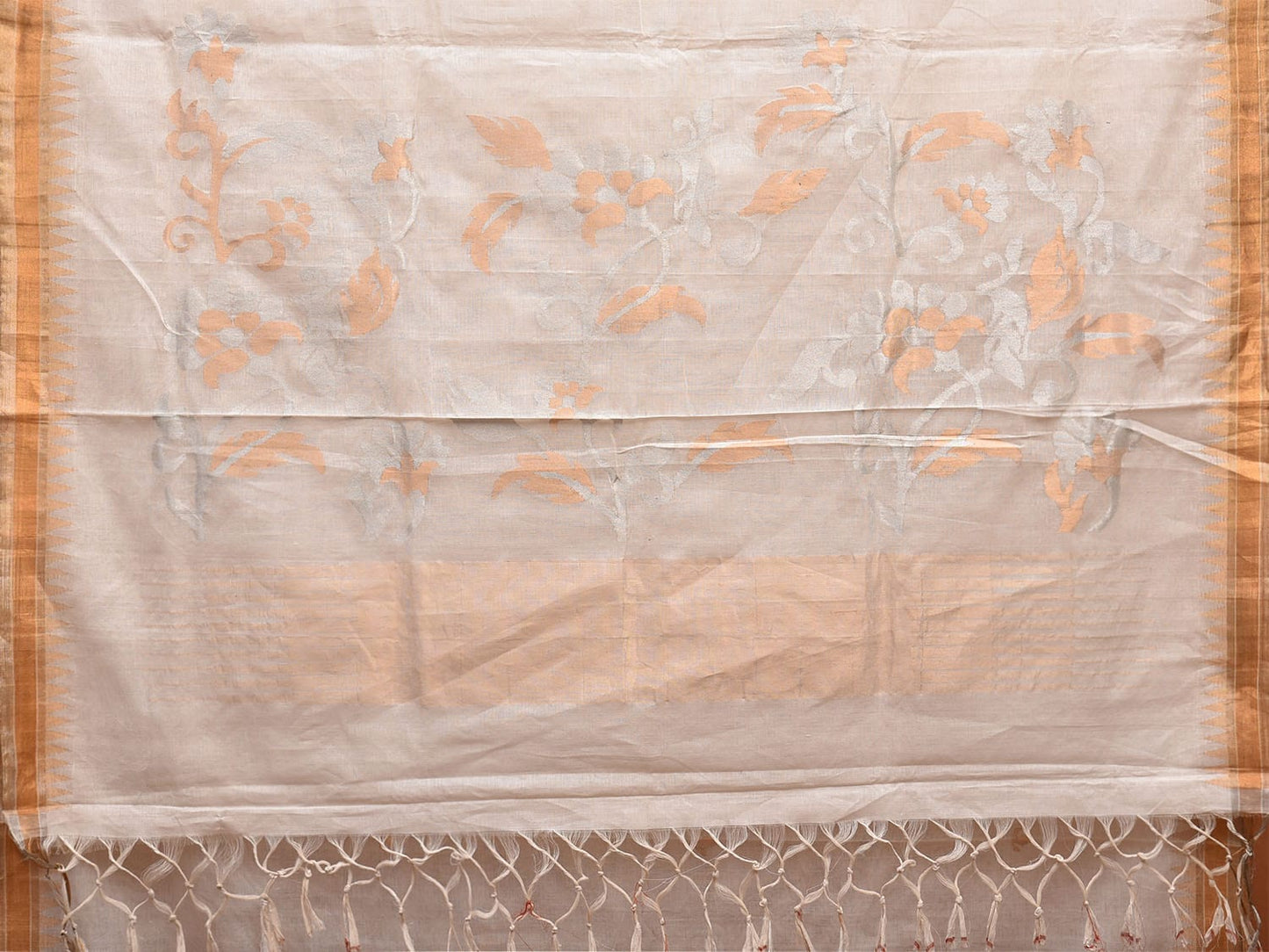 White Khadi Cotton Handloom Saree with Floral Pallu Design kh0692
