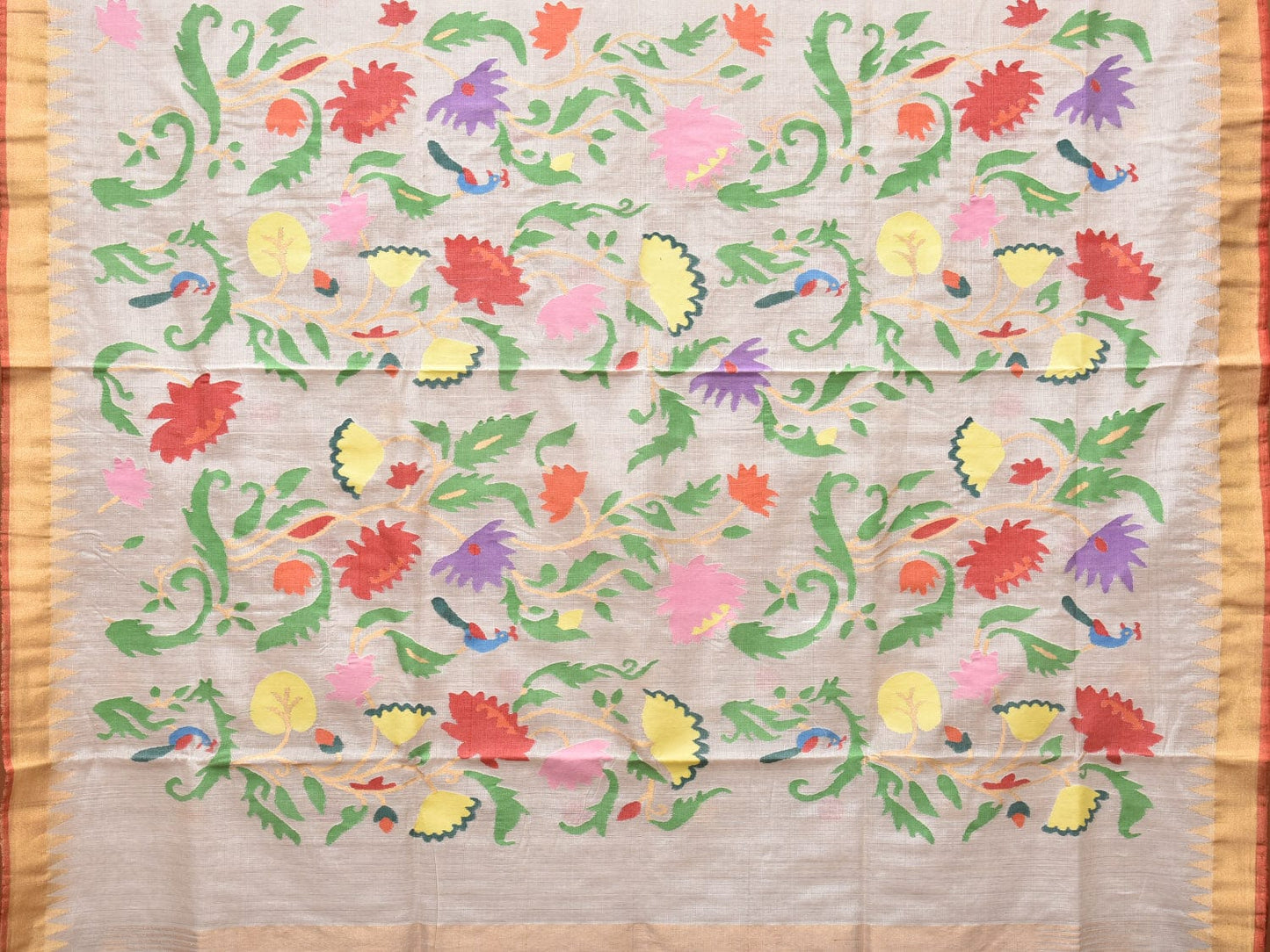 White Khadi Cotton Handloom Saree with Lotus Flower Pallu Design kh0630
