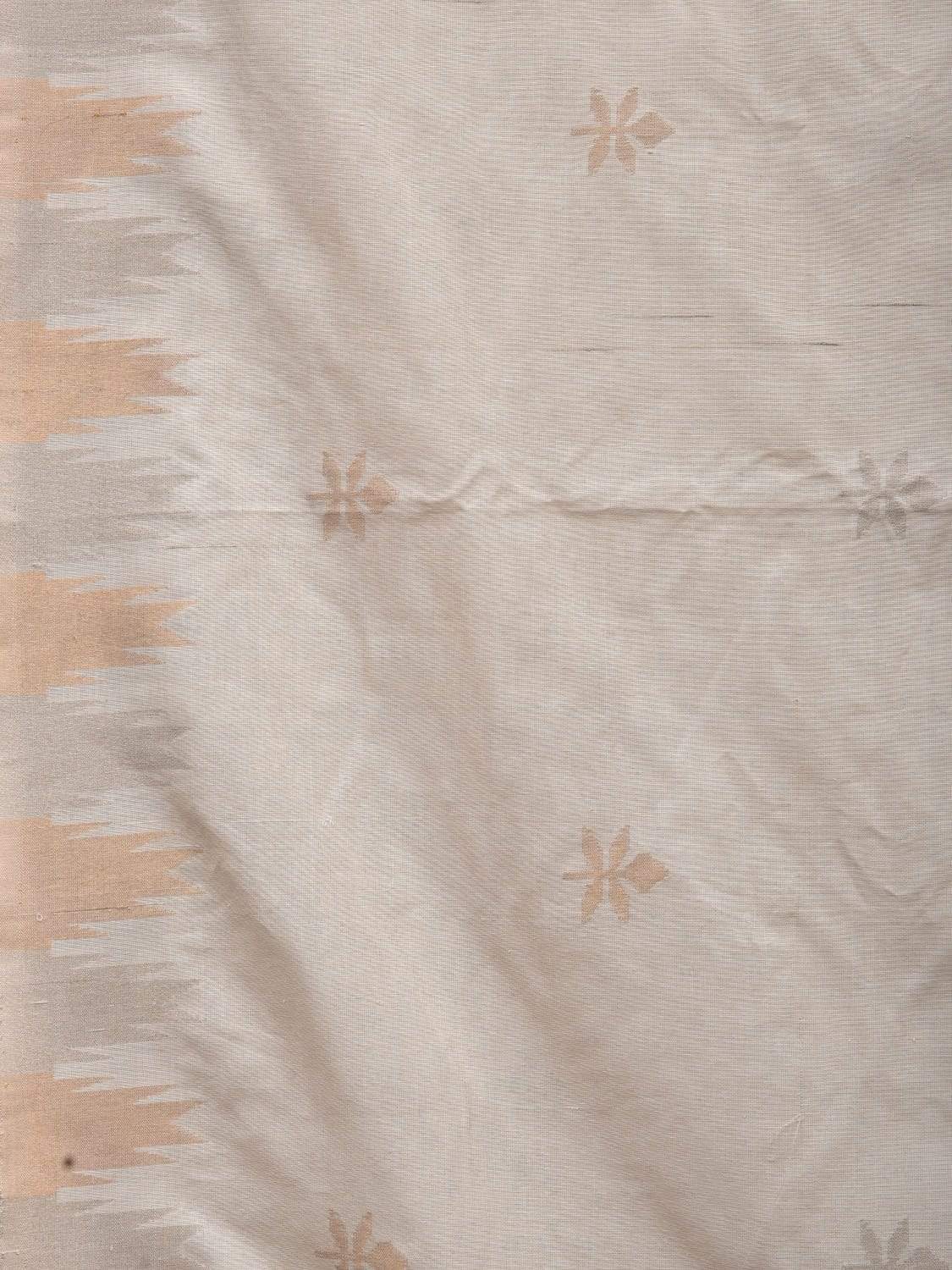 White Khadi Cotton Handloom Saree with Temple Border and Buta Design kh0522