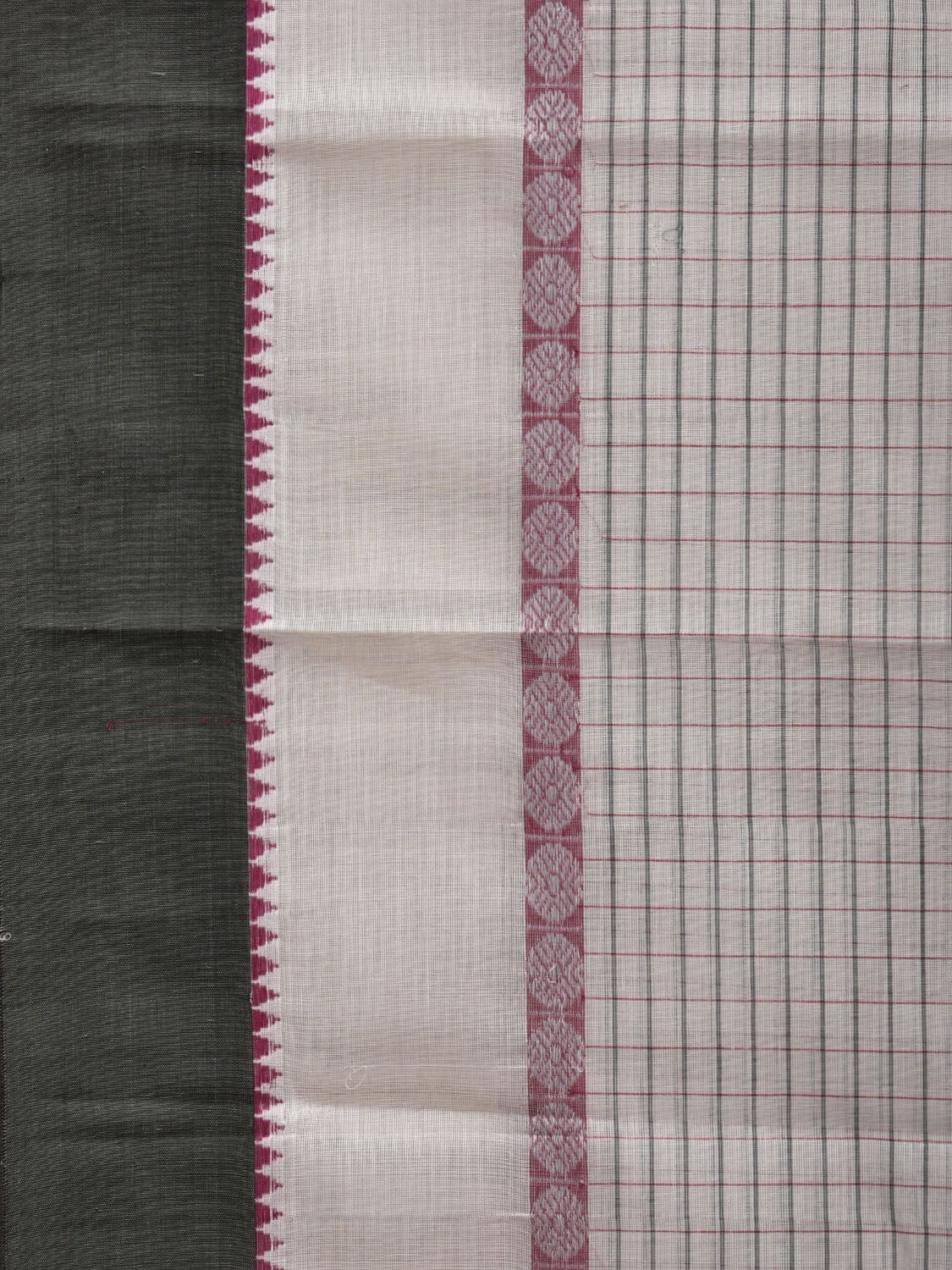 White Narayanpet Cotton Handloom Saree with Checks Design No Blouse np0638
