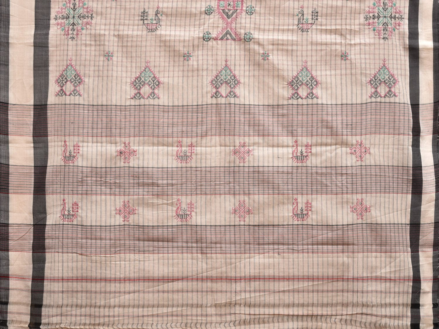 White Narayanpet Cotton Handloom Saree with Kasuti Work Design o0457
