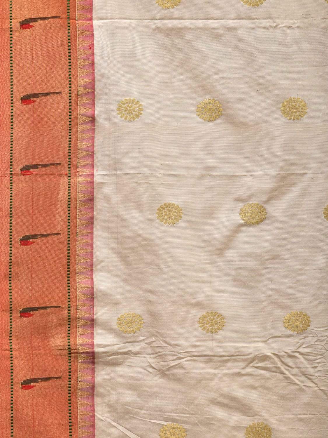 White Paithani Silk Handloom Saree with Muniya Border Design p0379