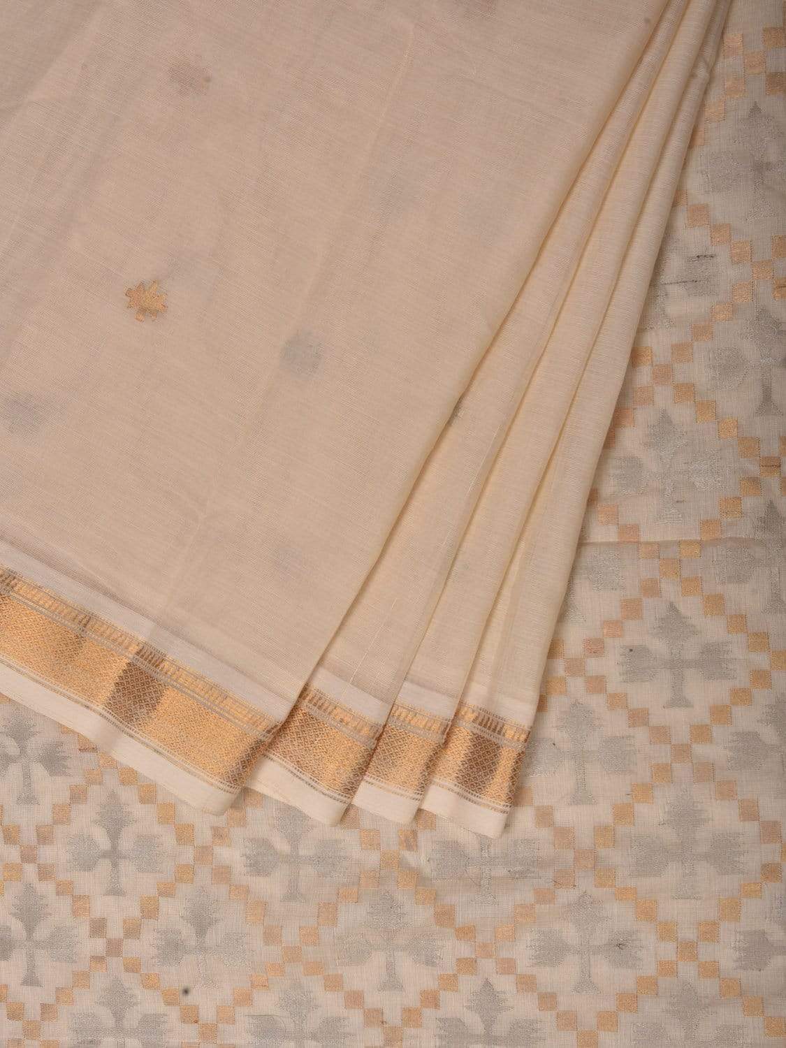 White Uppada Cotton Handloom Saree with Jamdani Pallu Design u1774