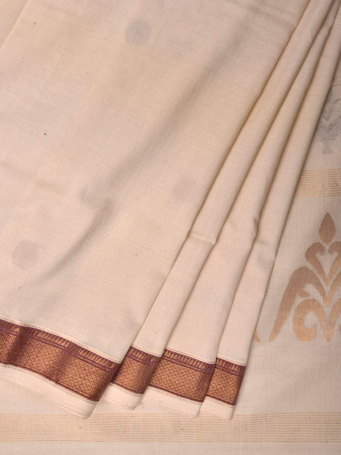 White Uppada Cotton Handloom Saree with Pallu Design u1767