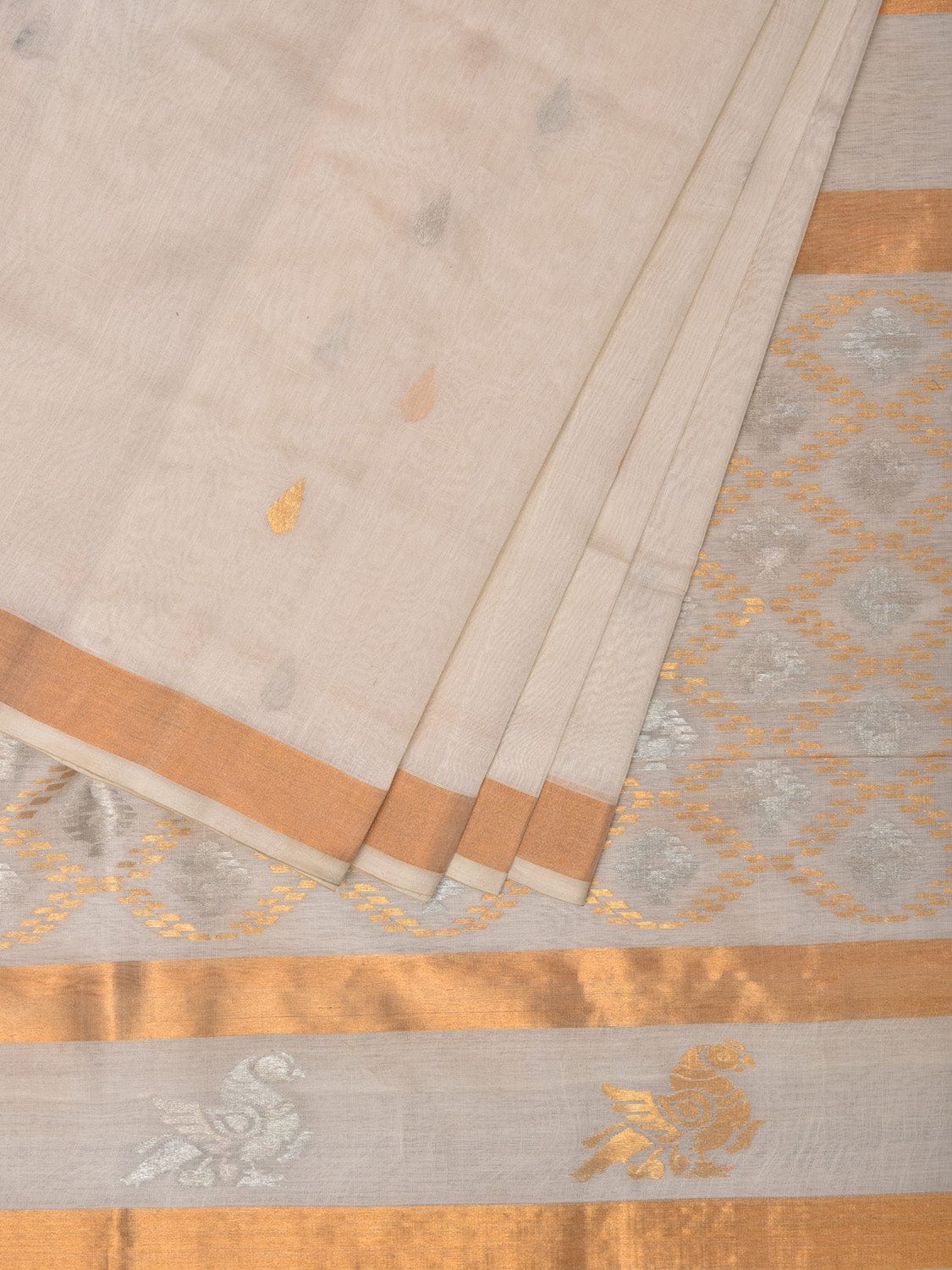 White Uppada Cotton Silk Handloom Saree with Hamsa Pallu Design u2021