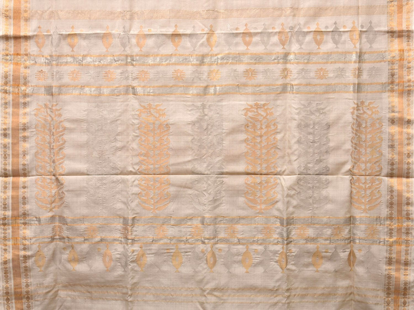 White Uppada Cotton Tussar Handloom Saree with Karpur Pallu Design u1961