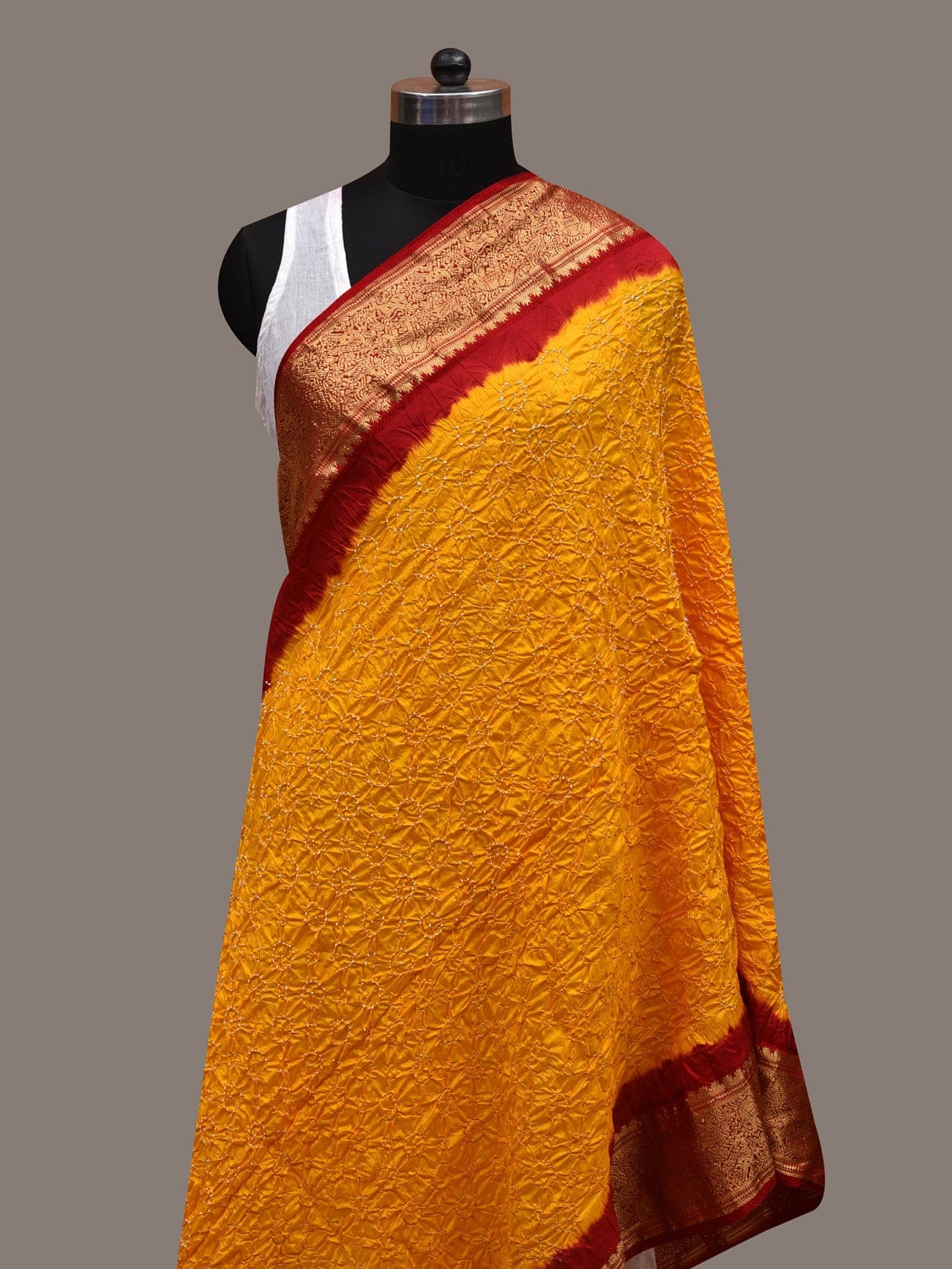 Yellow and Red Bandhani Kanchipuram Silk Handloom Dupatta with Border Design ds2643