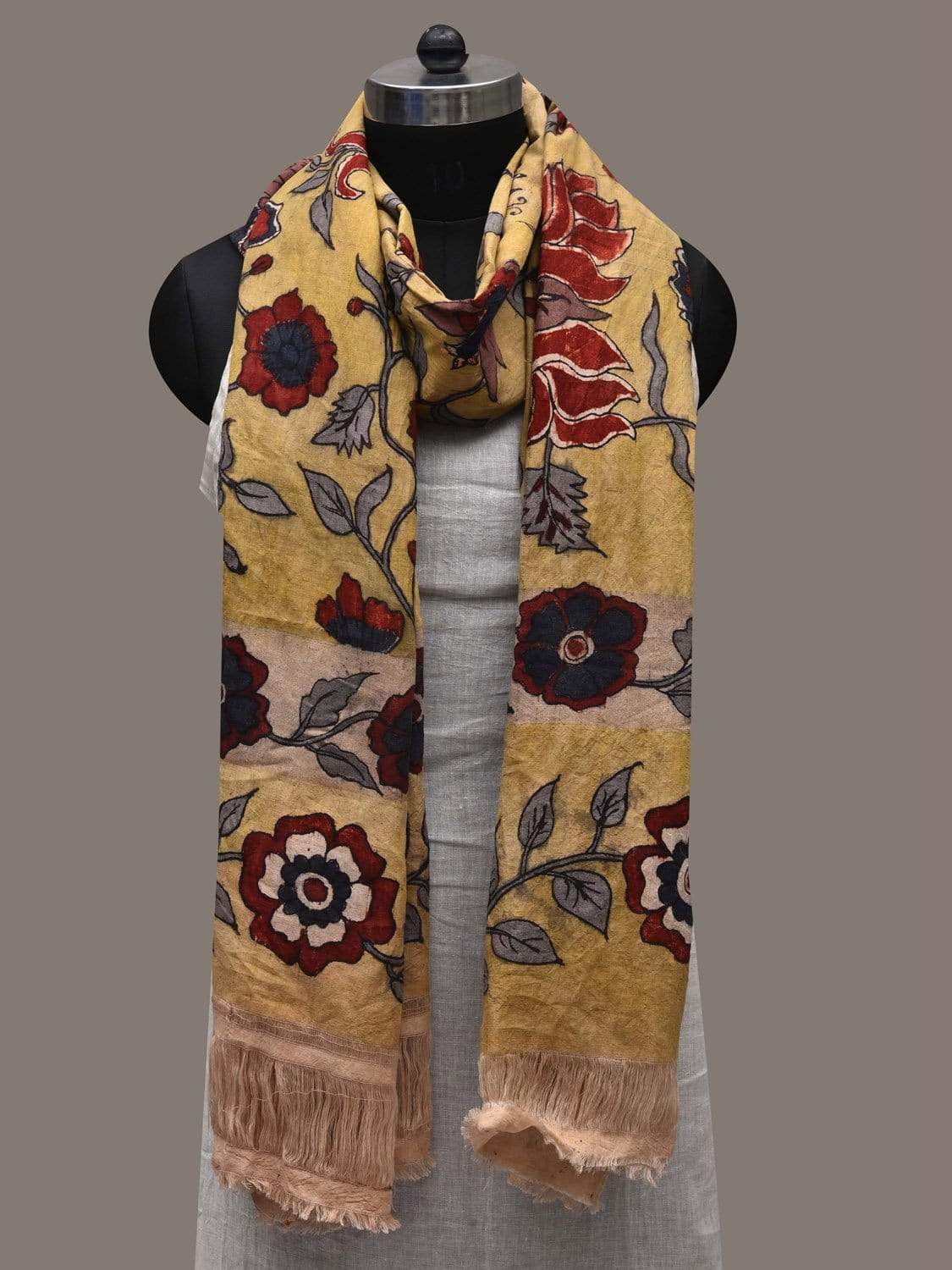 Yellow Kalamkari Hand Painted Cotton Handloom Dupatta with Floral Design ds2540