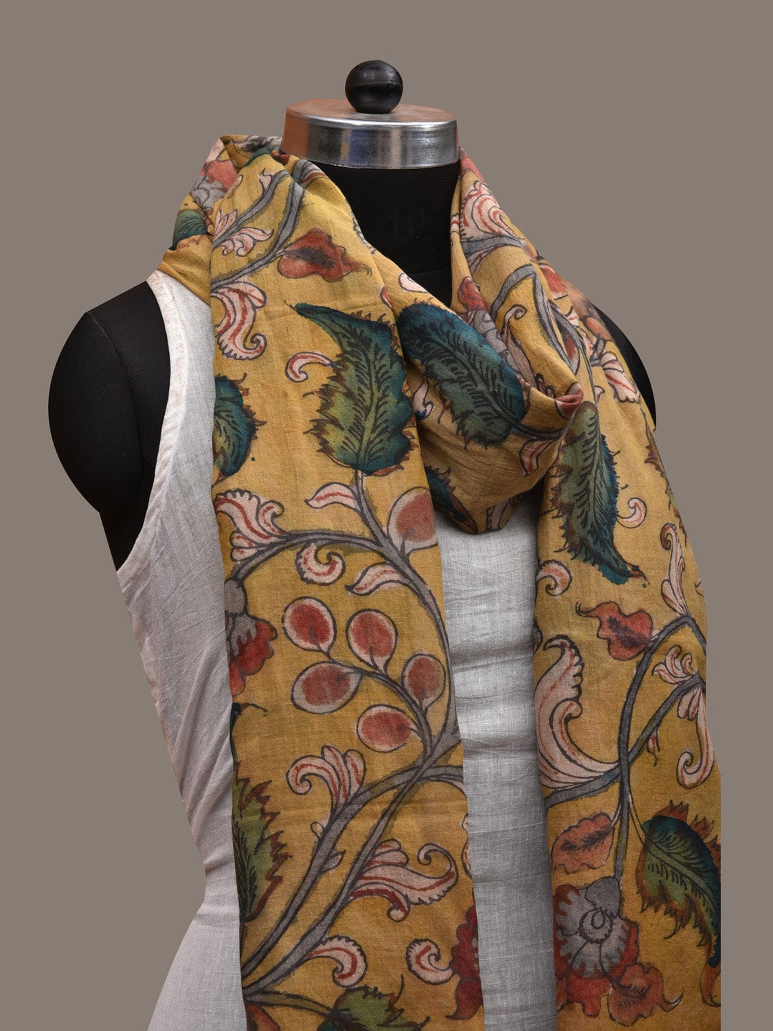 Yellow Kalamkari Hand Painted Cotton Handloom Dupatta with Floral Design ds2878