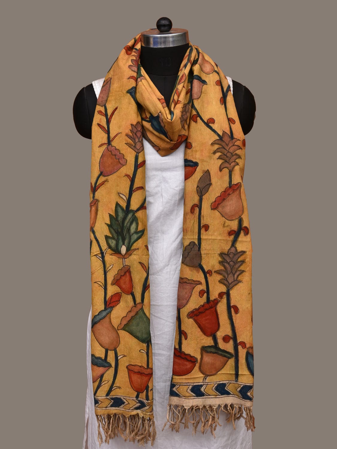 Yellow Kalamkari Hand Painted Cotton Handloom Dupatta with Floral Design ds3125