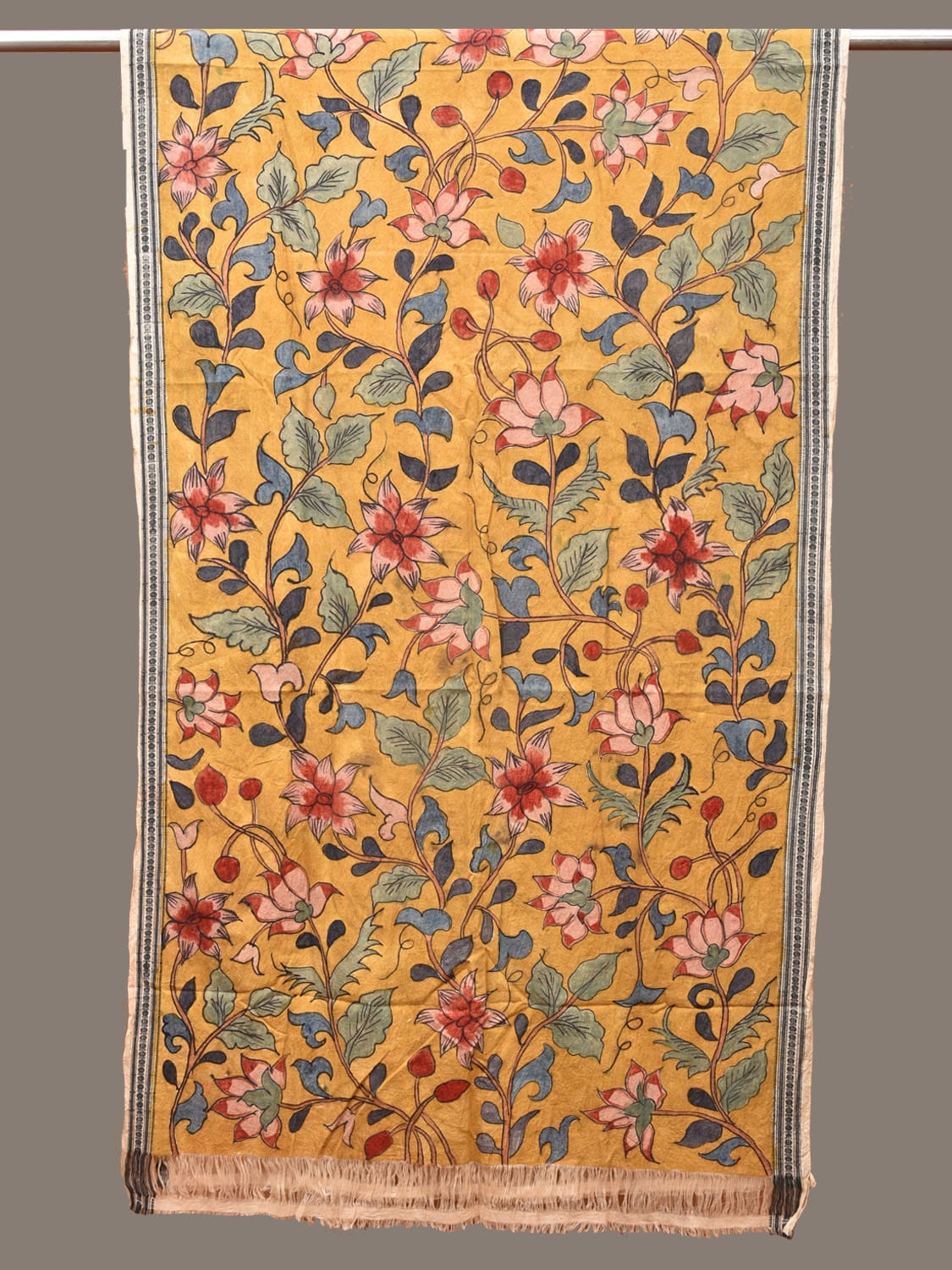 Yellow Kalamkari Hand Painted Cotton Handloom Dupatta with Floral Design ds3277