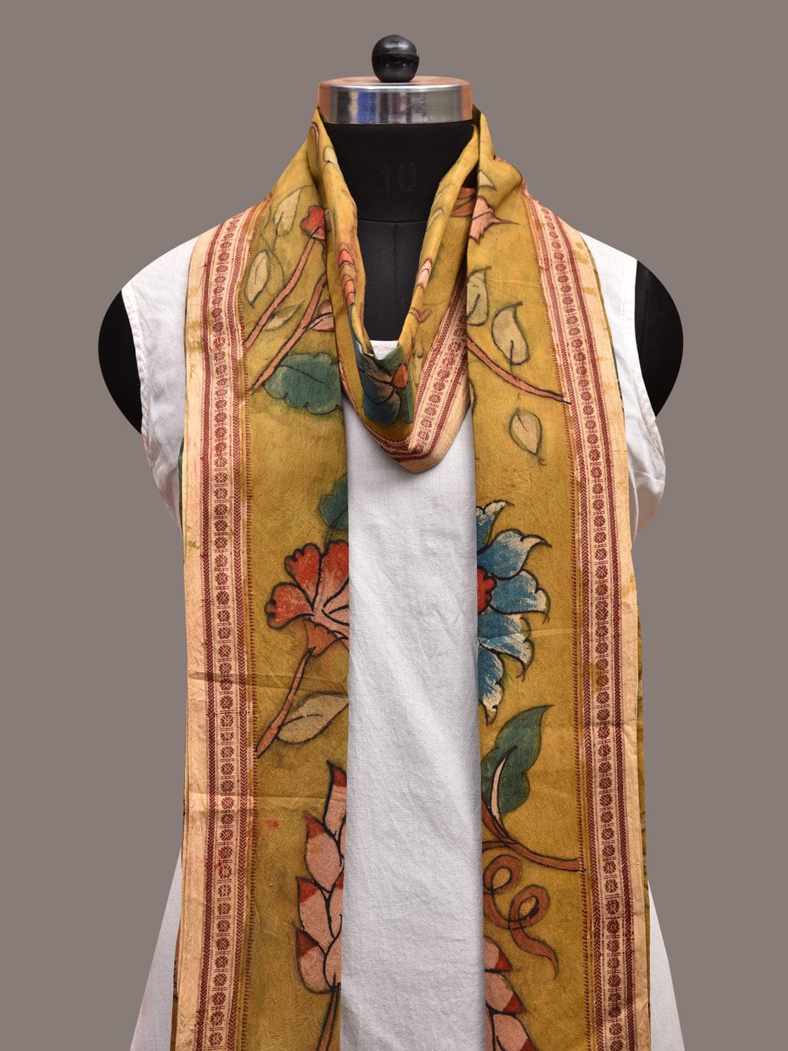 Yellow Kalamkari Hand Painted Cotton Handloom Dupatta with Floral Design ds3633