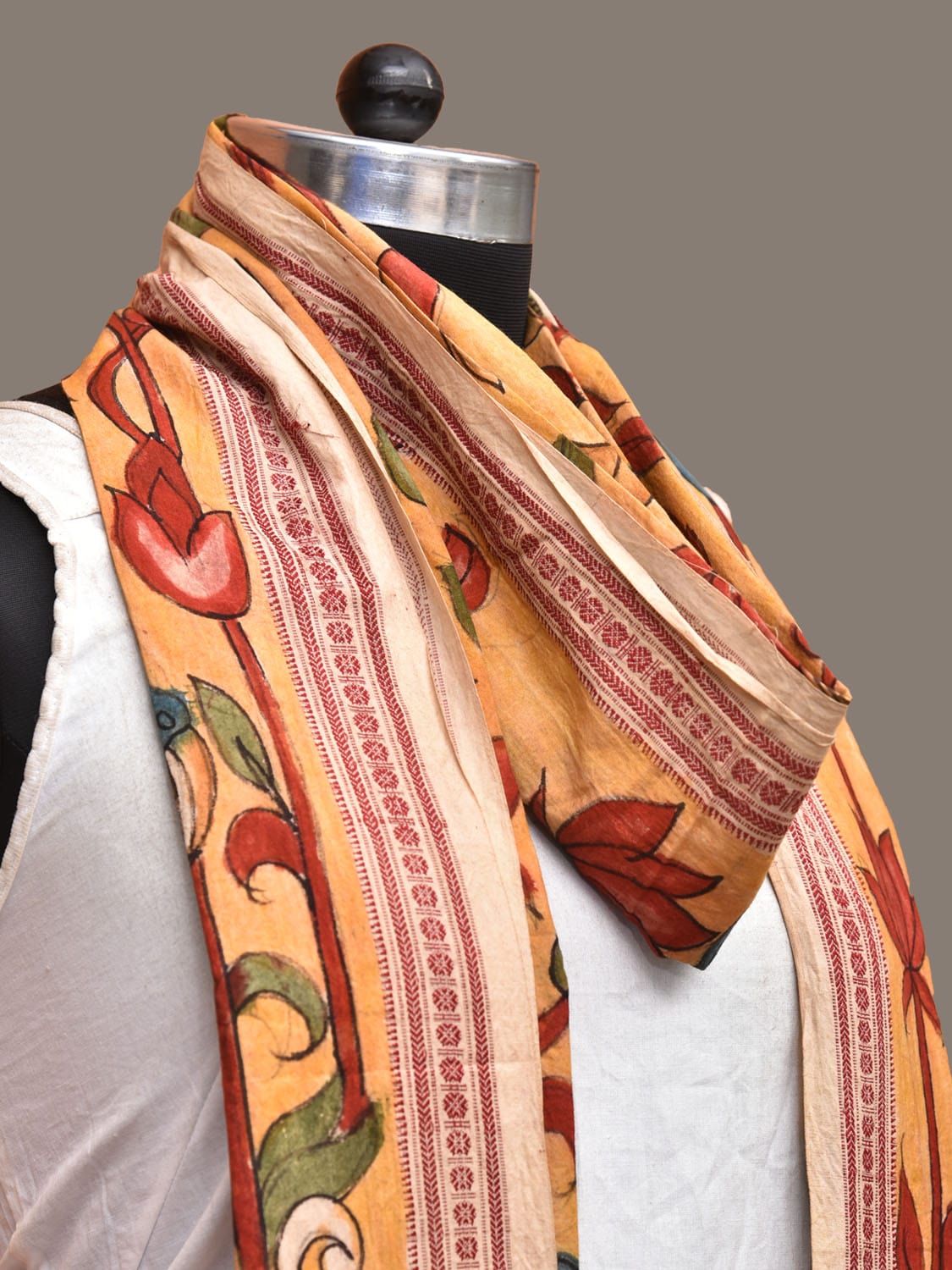 Yellow Kalamkari Hand Painted Cotton Handloom Dupatta with Lotus Design ds3272