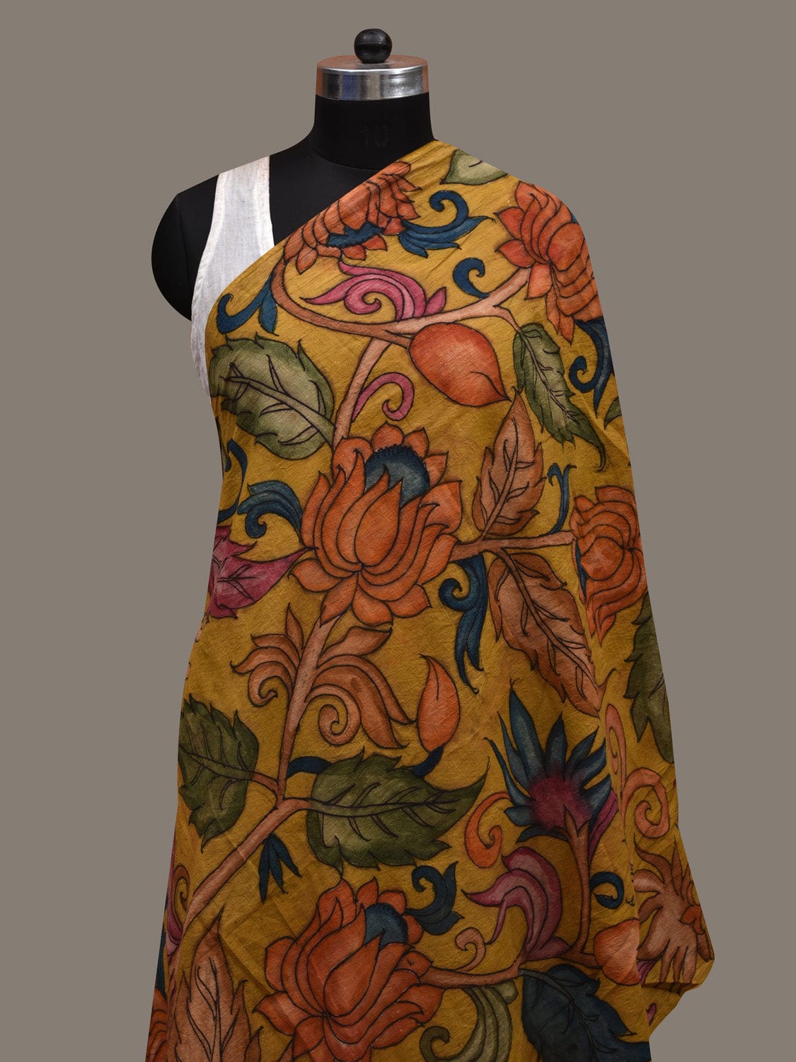 Yellow Kalamkari Hand Painted Cotton Handloom Dupatta with Lotus Flowers Design ds2822