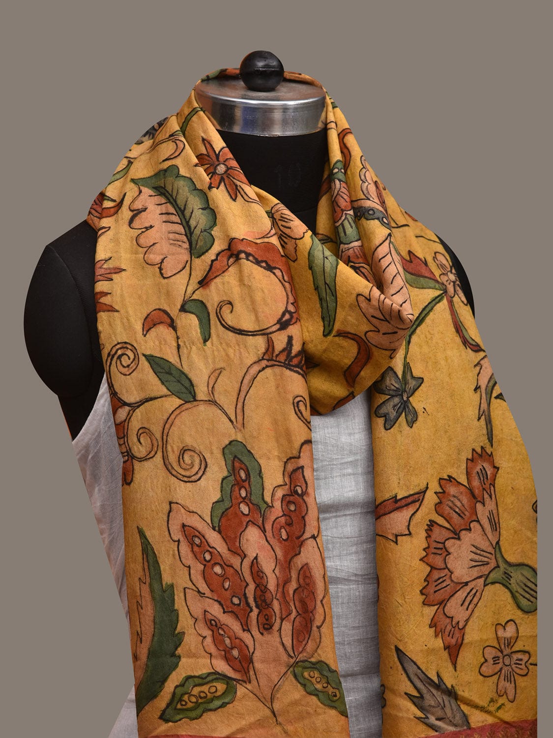Yellow Kalamkari Hand Painted Kanchipuram Silk Handloom Dupatta with Floral Design ds2973