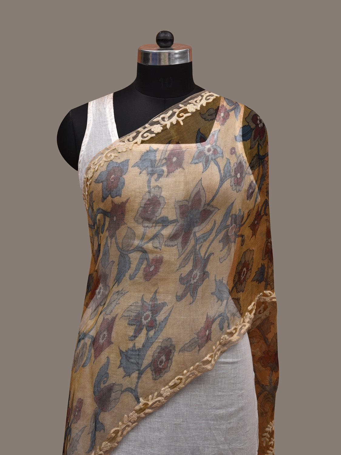 Yellow Kalamkari Hand Painted Organza Silk Stole with Floral and Embroidary Design ds2891
