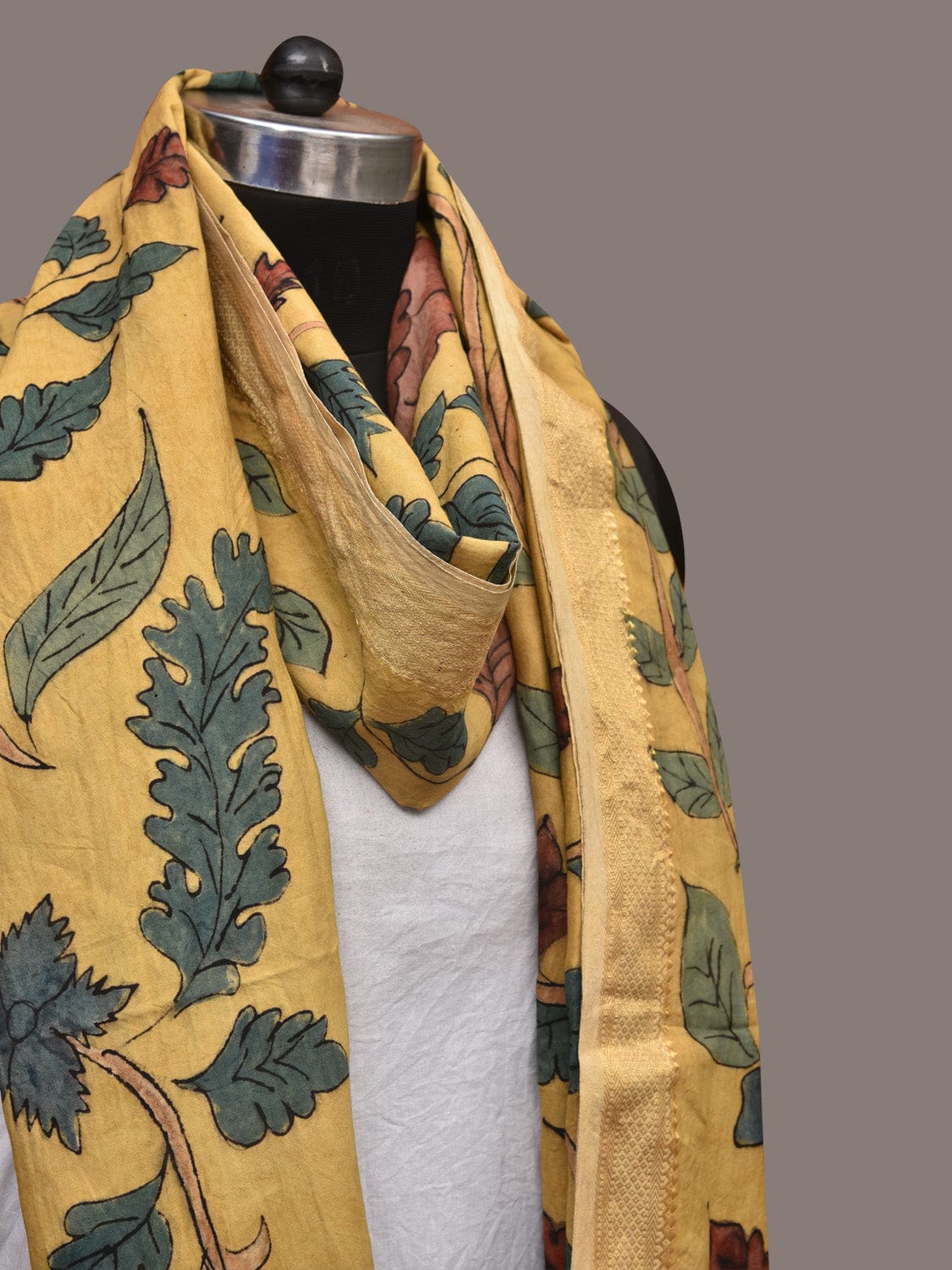 Yellow Kalamkari Hand Painted Sico Dupatta with Floral Design ds3448